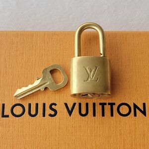 LOUIS VUITTON Lock And Key Set Padlock (#314) For Speedy Alma BB Keepall